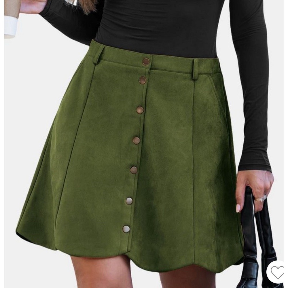 Cupshe Women's Chic Button-Front Orange Mini Skirt Small Green Pleated detailing